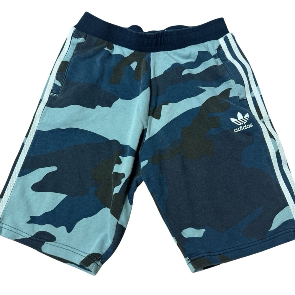 Adidas shorts Camo Shorts - Picture 2 of 9